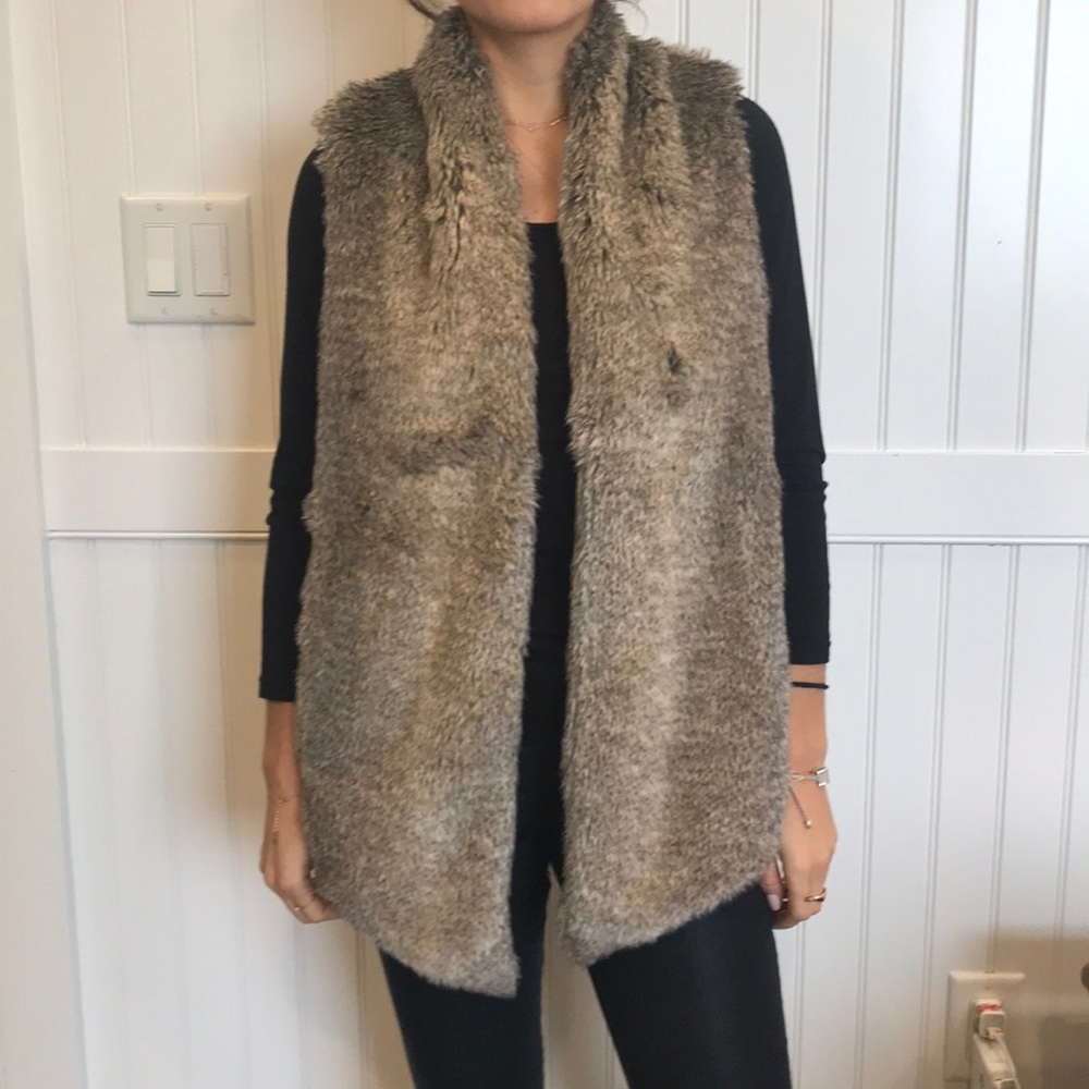 Tart Collections faux fur vest